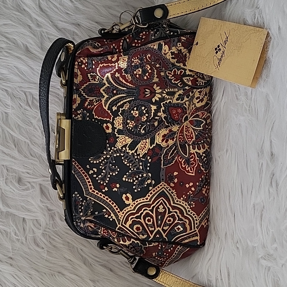 Patricia Nash purse, Provencal Escape collection, new with tag